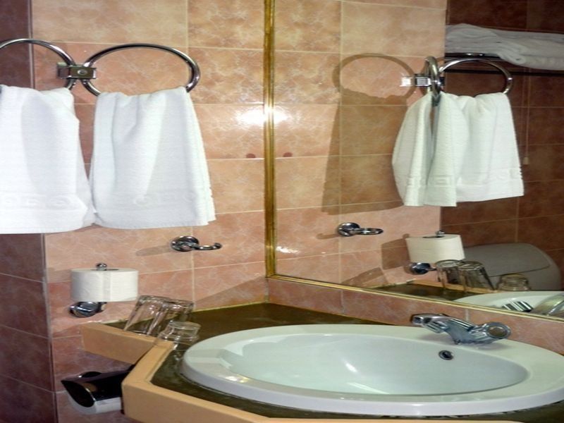 Rainbow Hotel Rhodes City Ngoại thất bức ảnh